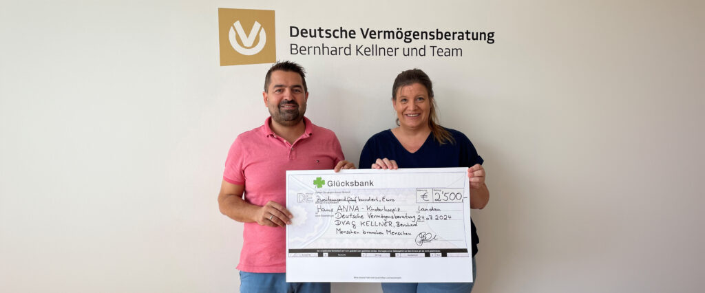 DVAG Scheckübergabe Haus Anna in Eichendorf